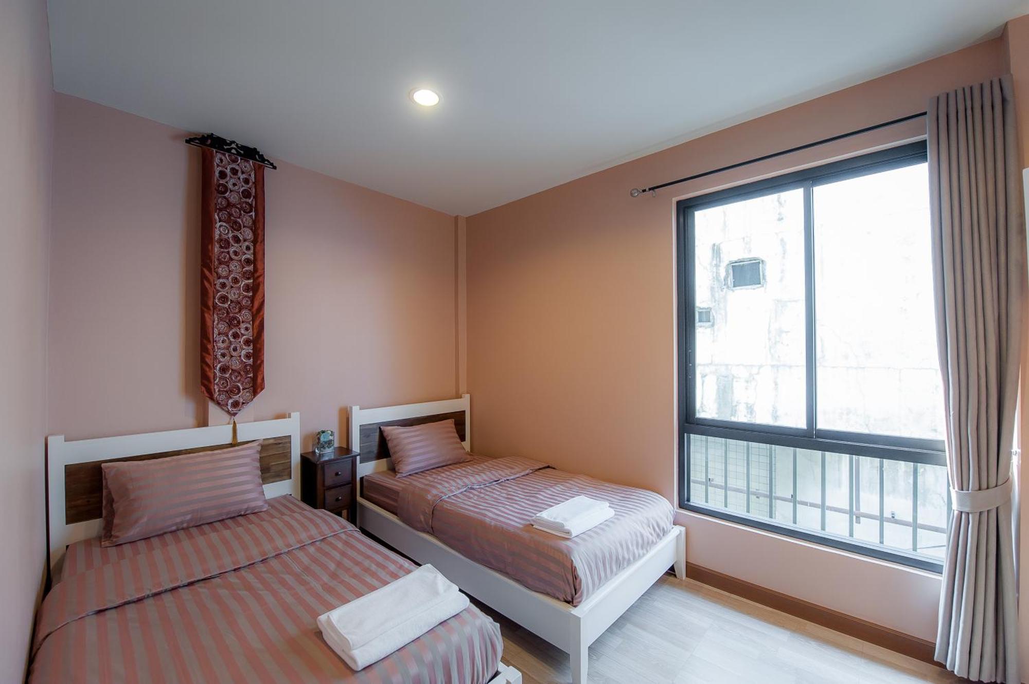 Full House Hotel Bangkok Ruang foto