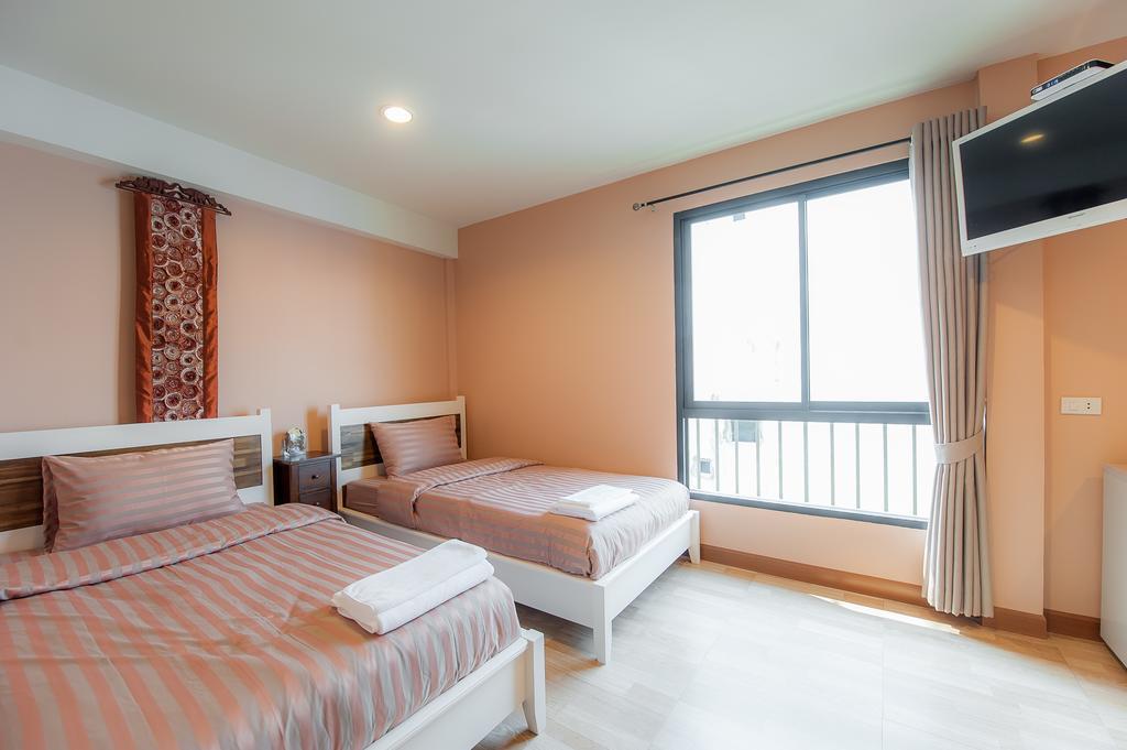 Full House Hotel Bangkok Ruang foto