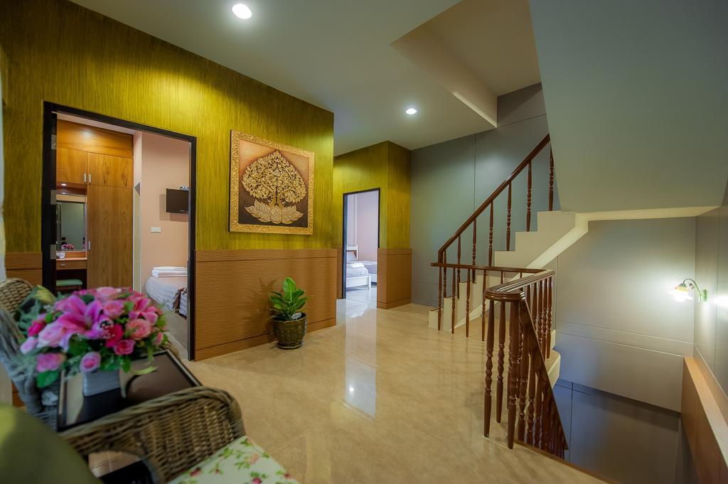 Full House Hotel Bangkok Ruang foto