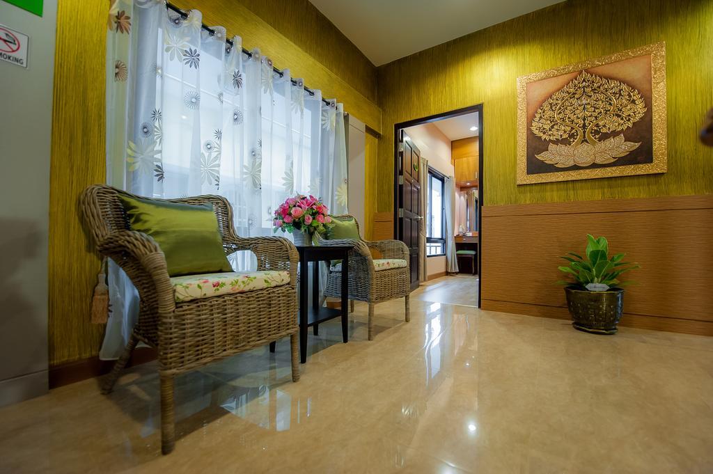 Full House Hotel Bangkok Ruang foto